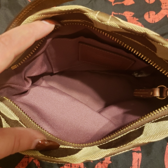 Coach purse - Picture 4 of 5